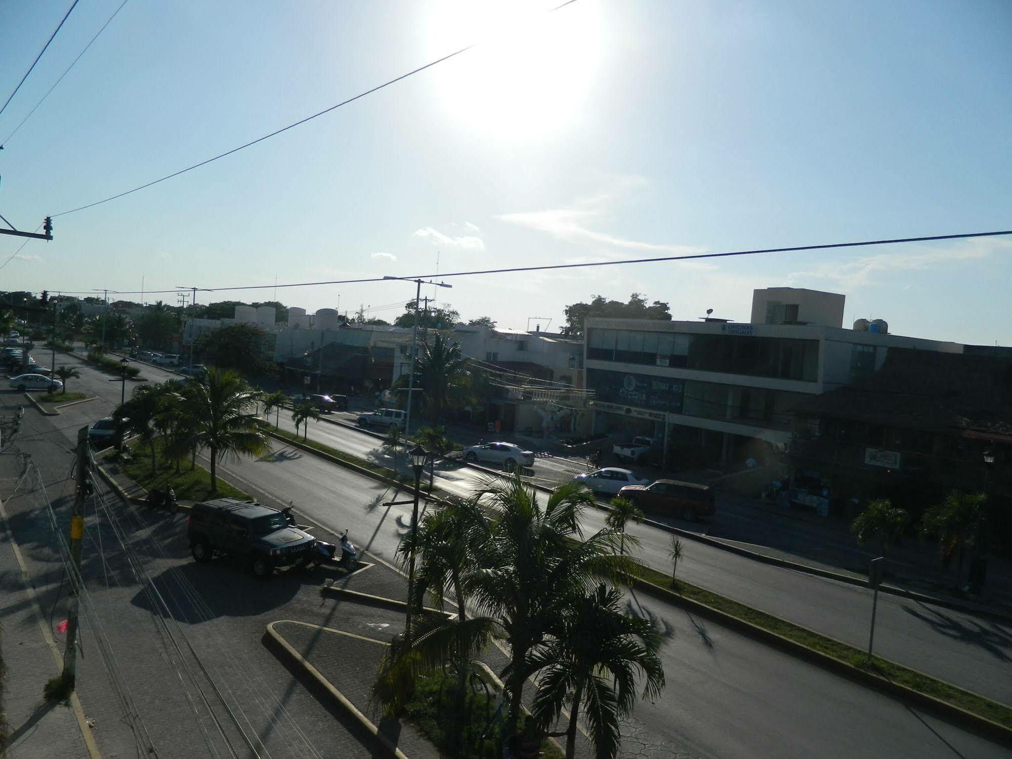 Emotion Avenida Tulum Hotel & Hostal Экстерьер фото